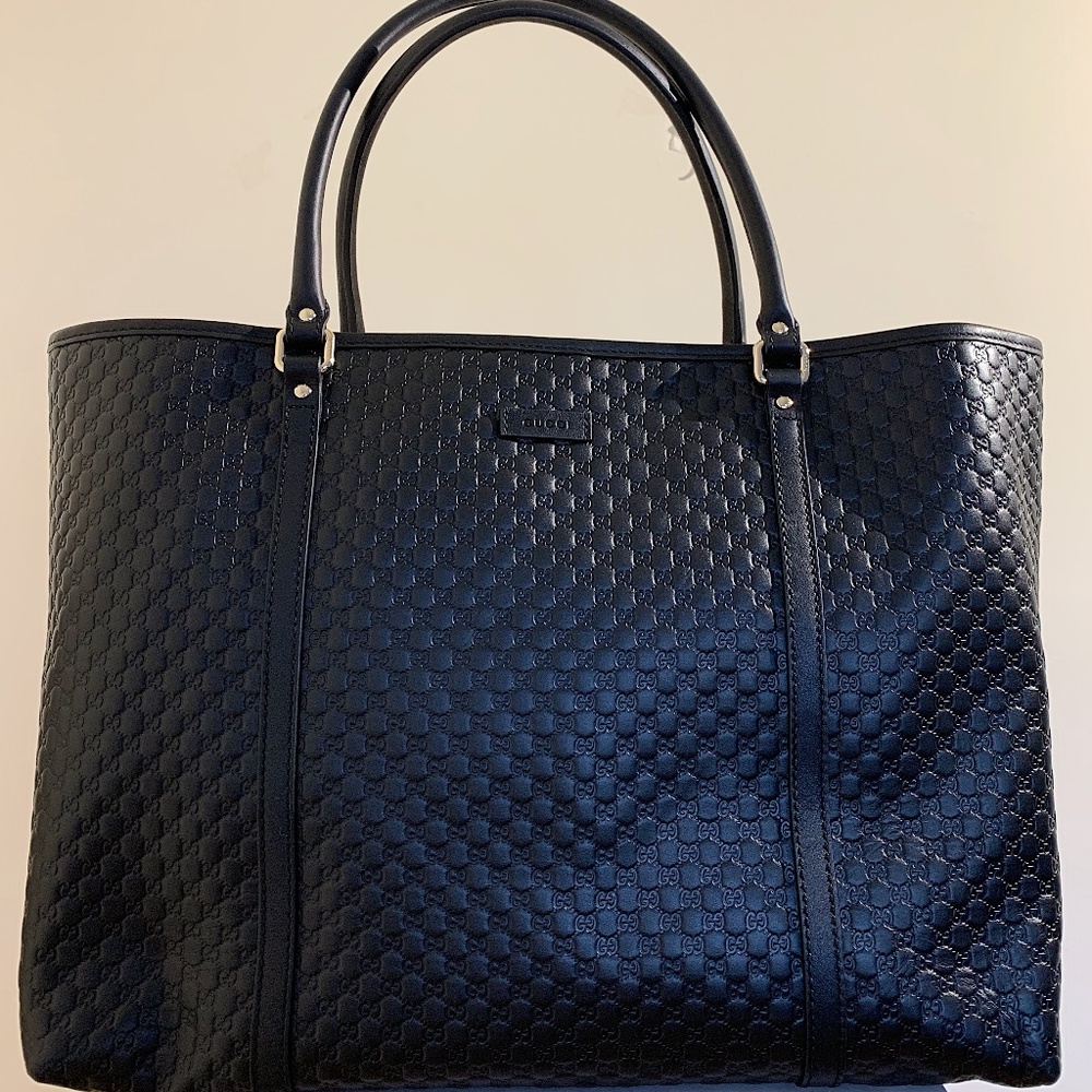 GUCCI Guccissima Tote in Black